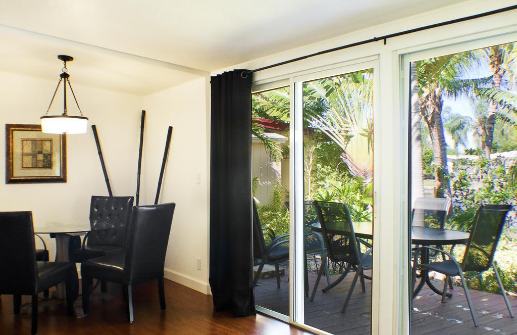 The Cabanas Guesthouse & Spa - Gay Resort Catering To Gay Men Fort Lauderdale Exterior photo