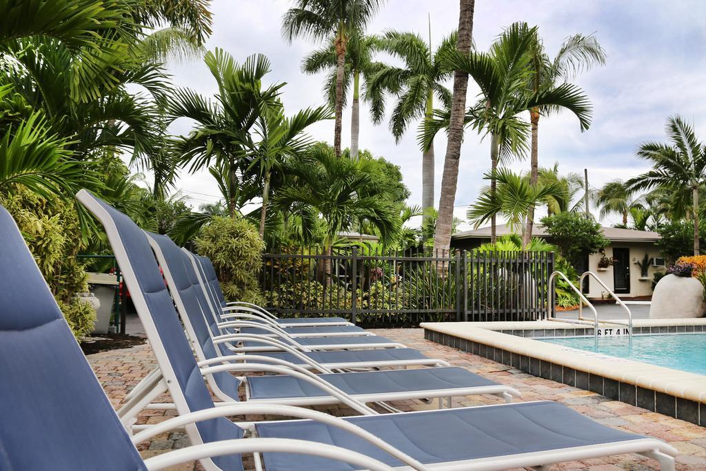 The Cabanas Guesthouse & Spa - Gay Resort Catering To Gay Men Fort Lauderdale Exterior photo