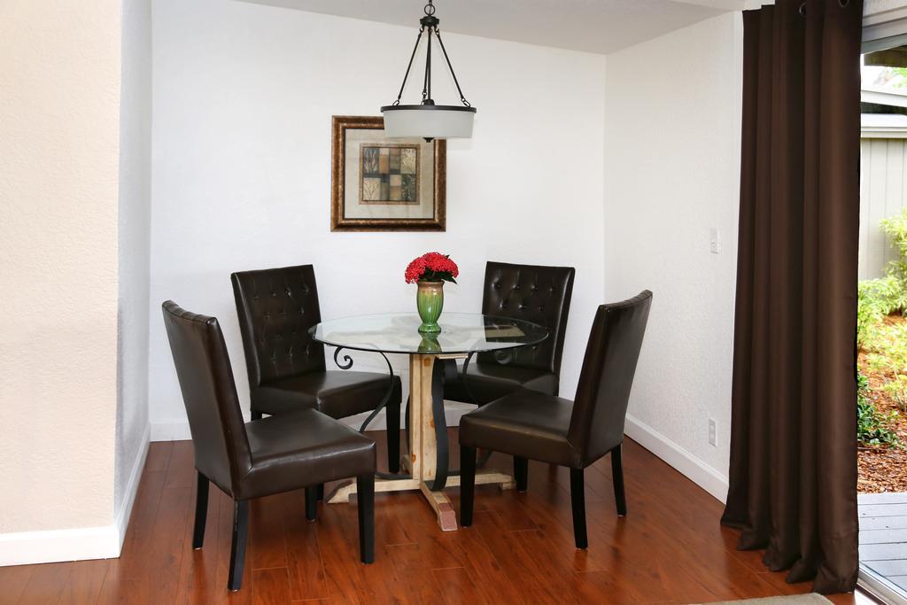 The Cabanas Guesthouse & Spa - Gay Resort Catering To Gay Men Fort Lauderdale Exterior photo